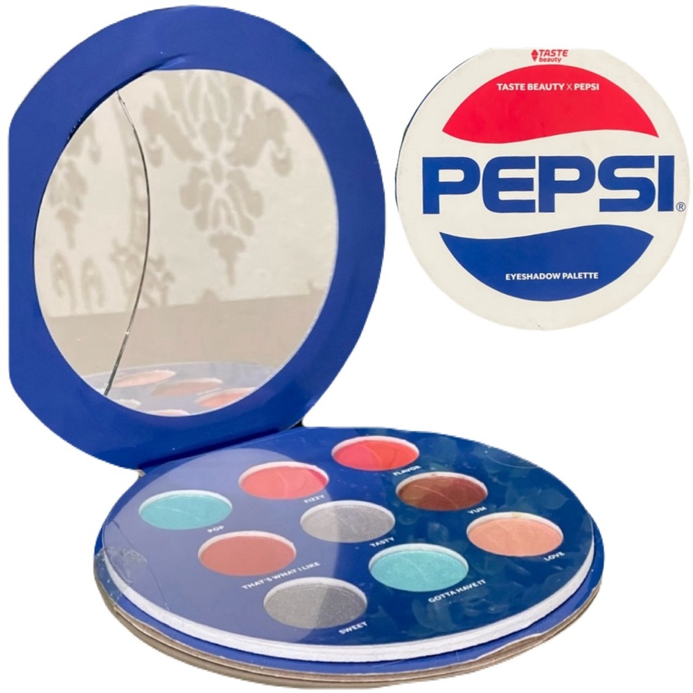 Taste Beauty x Pepsi Eyeshadow Palette
